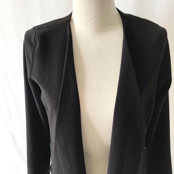 Monteau black drape light  blazer Size S - Picture 2 of 8
